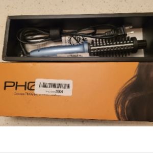 Phoebe heated brush